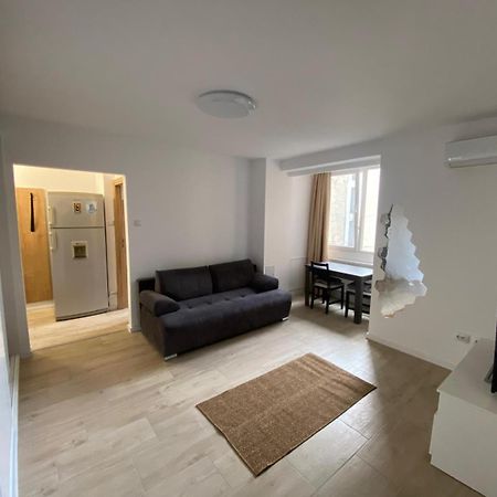 Apartmán Apartament Universitate Bukurešť Exteriér fotografie